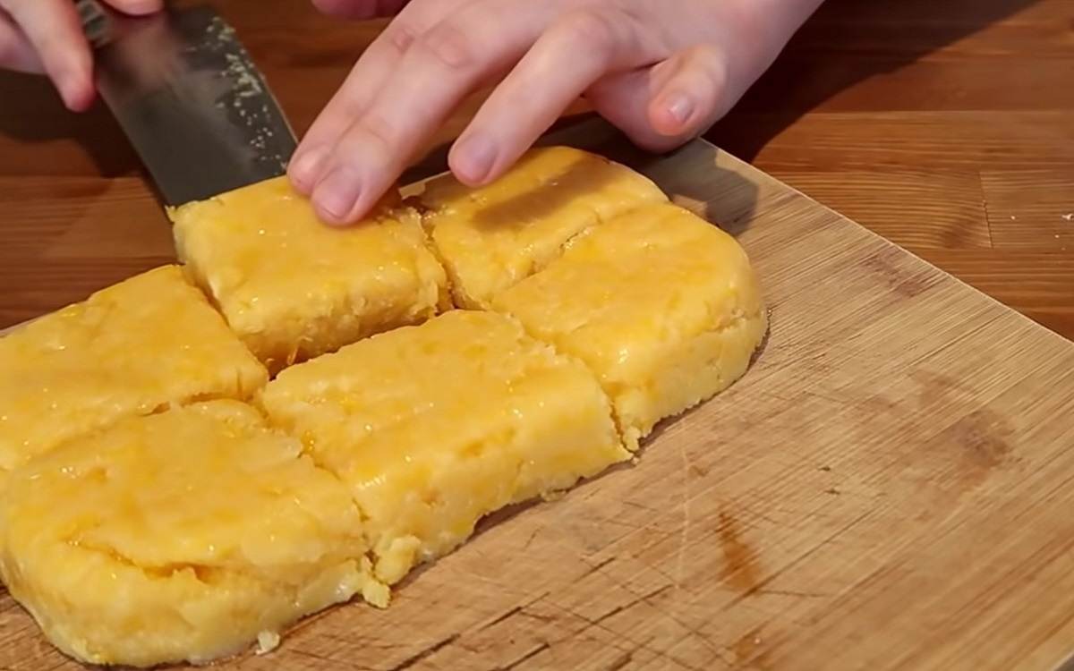 нарезание десерта