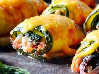 Диетические рулетики из кабачков