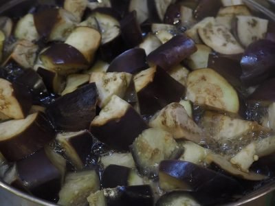 Диетический суп с баклажанами