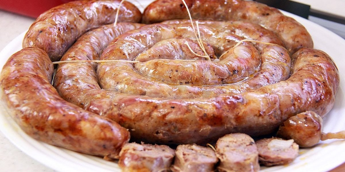 Колбаски свиные деревенские — Кулинарные рецепты с фото