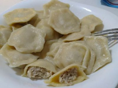 Домашние пельмени с куриным фаршем