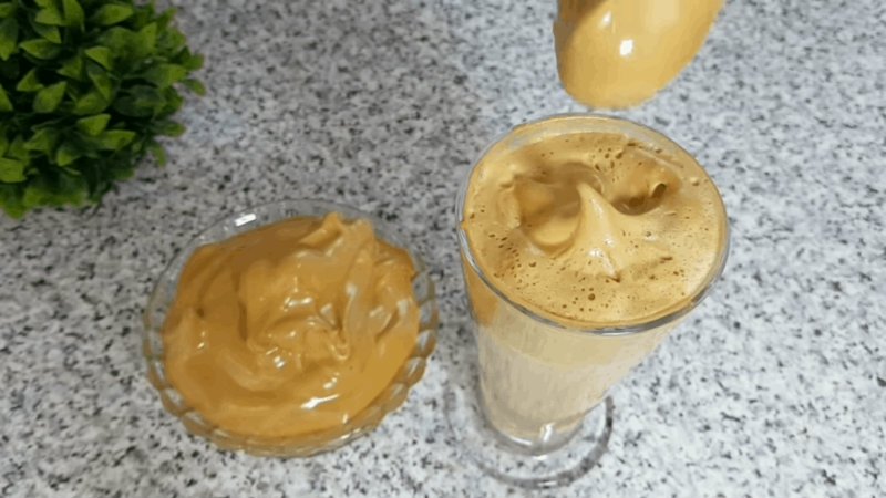 молочно-кофейный напиток