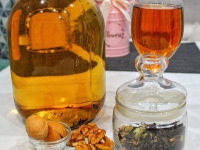 Домашний коньяк из грецких орехов