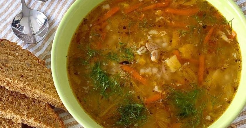 Домашний суп из индейки и трех круп «6 ложек»