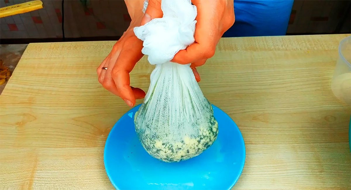 как отжать сыр