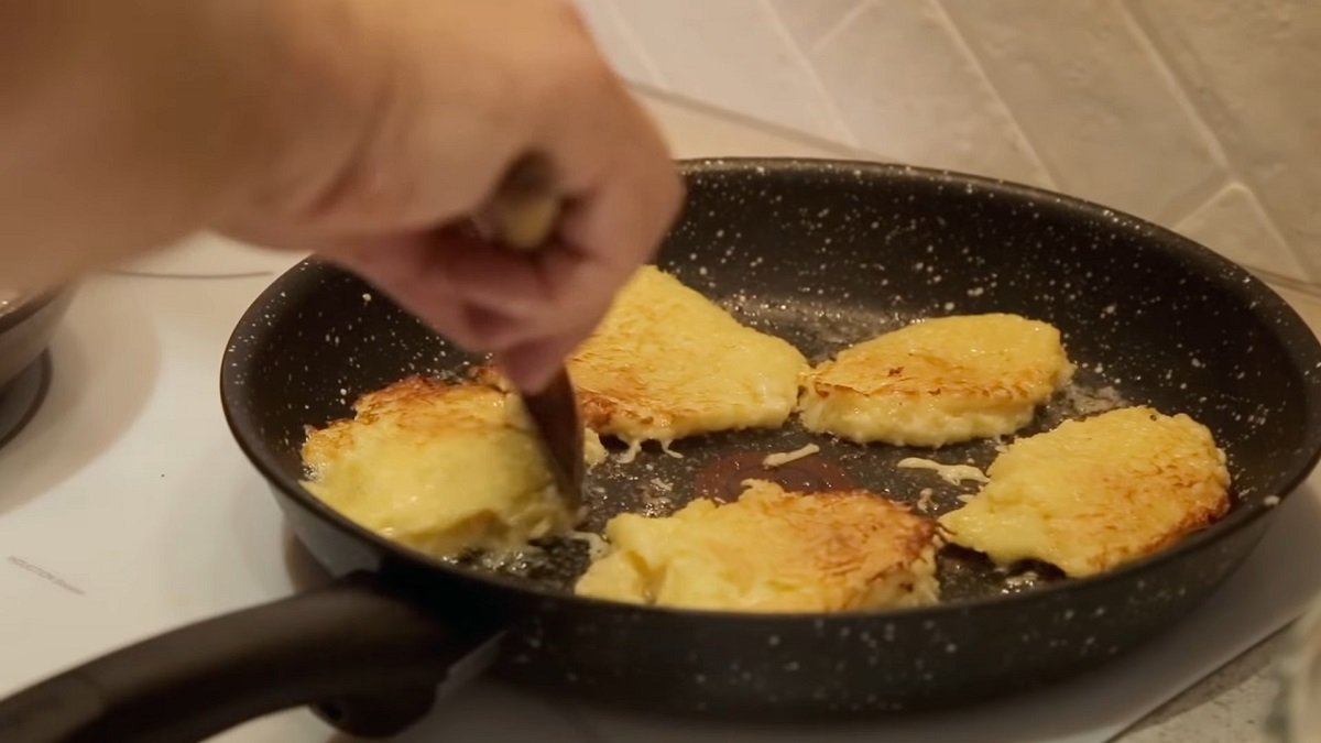 драники на сковороде