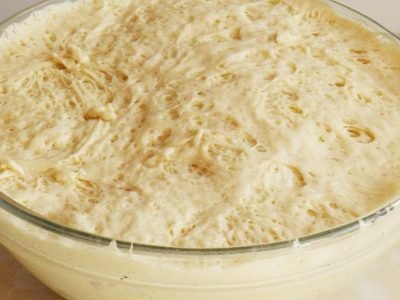 Дрожжевое тесто для пиццы