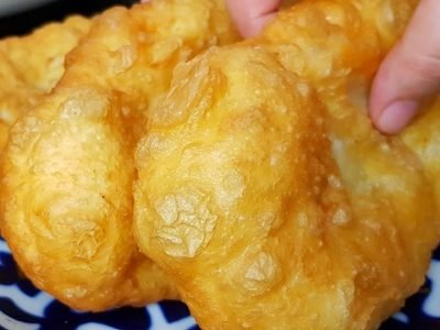 Дрожжевые пирожки с картошкой на сковороде