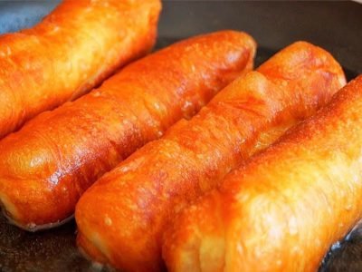 Дрожжевые трубочки с фаршем