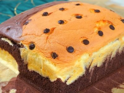 Двухцветный бисквит с шоколадом