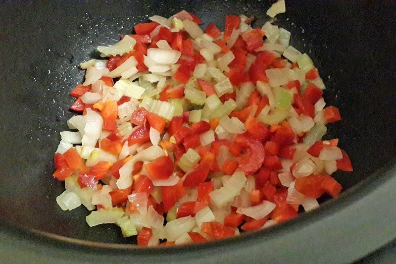 жарить овощи