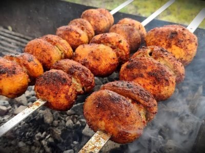 Фаршированные шампиньоны на мангале