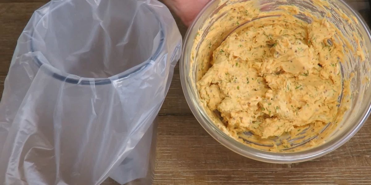 яйца, фаршированные сыром