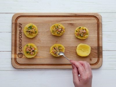 Фаршированный картофель с ветчиной