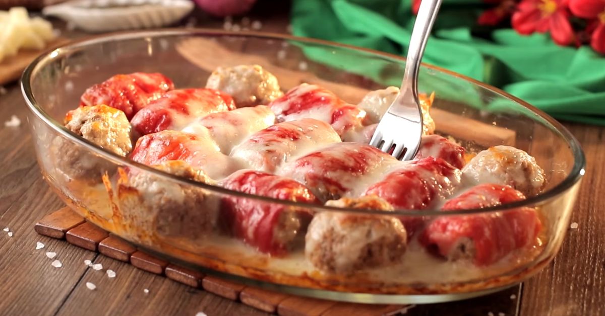 фаршированные перцы в духовке