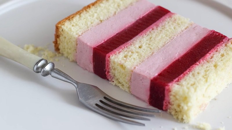 приготовление торта с малины