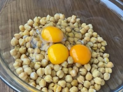 Сытные фрикадельки из нута без мяса