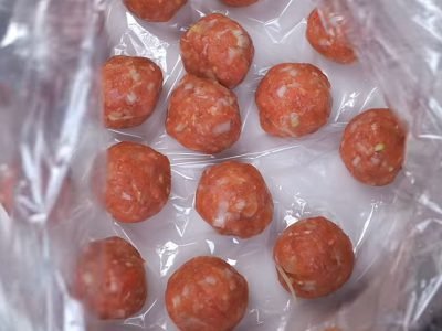 Фрикадельки в пакете для запекания