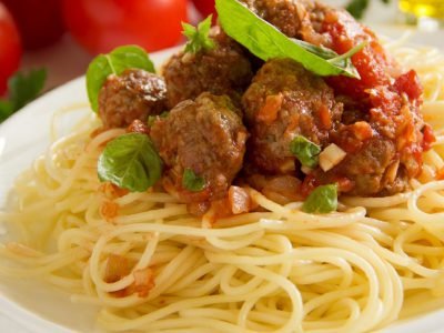 Фрикадельки в соусе