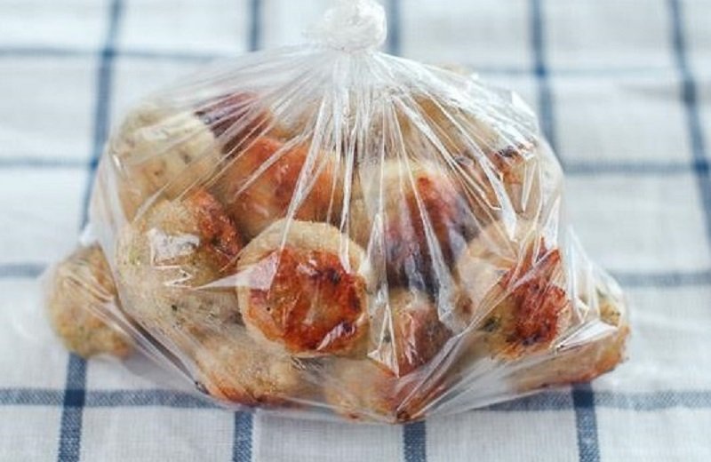 фрикадельки в томатном соусе