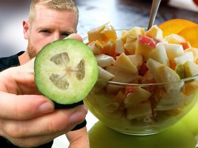 Фруктовый салат с йогуртом