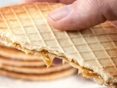 Голландские вафли с карамелью