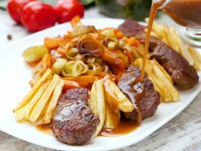 Говядина с картофелем фри