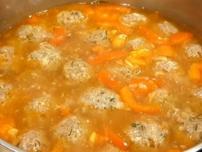 Греческий суп с фрикадельками