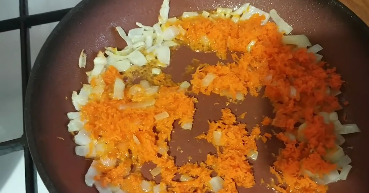 грибная подлива со сметаной