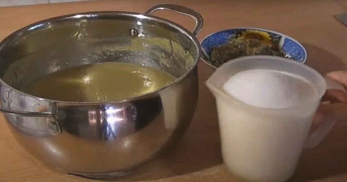 пюре из крыжовника с сахаром