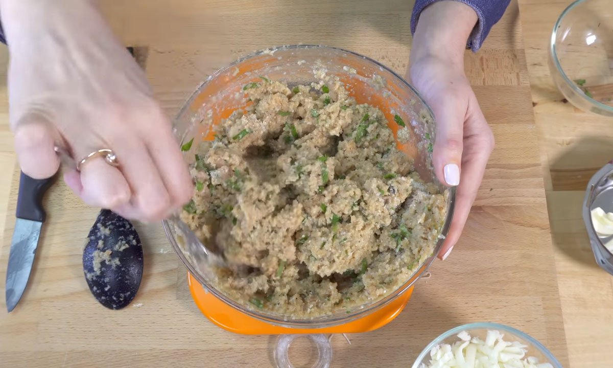 готовый фарш для хлебных шариков