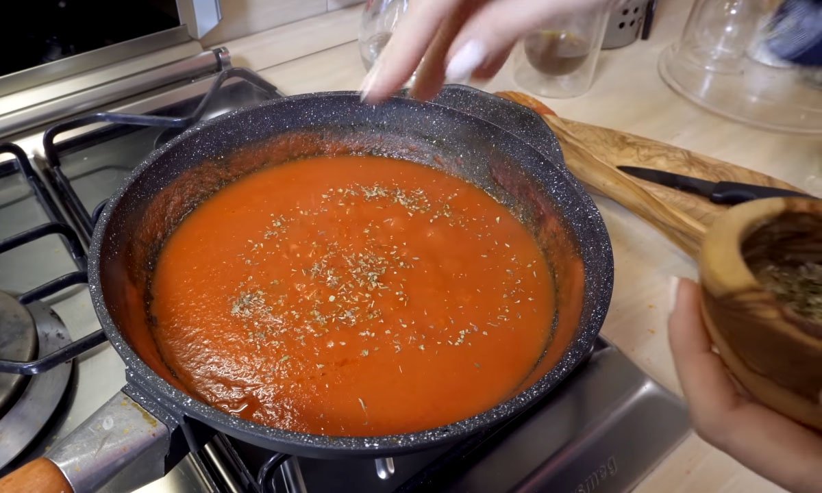 томатный соус для хлебных шариков