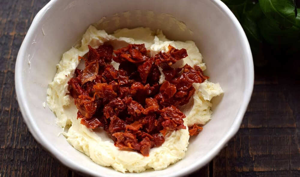 Итальянская намазка на хлеб - Со Вкусом
