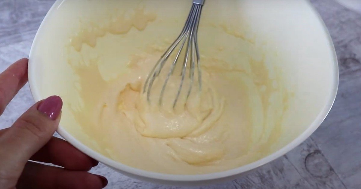 взбитые яйца с сахаром