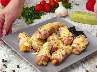 Кабачки в беконе