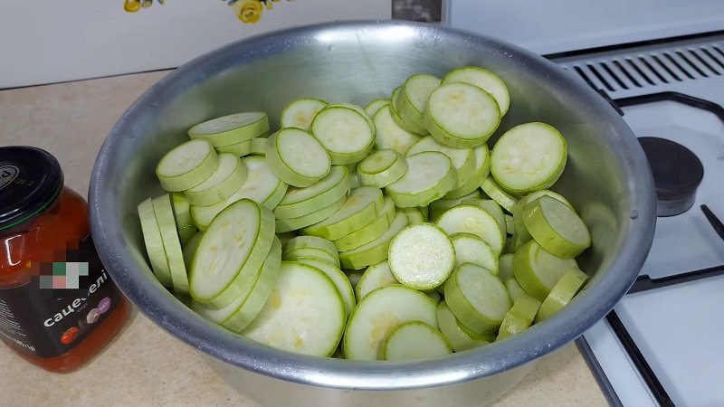 сырые кабачки