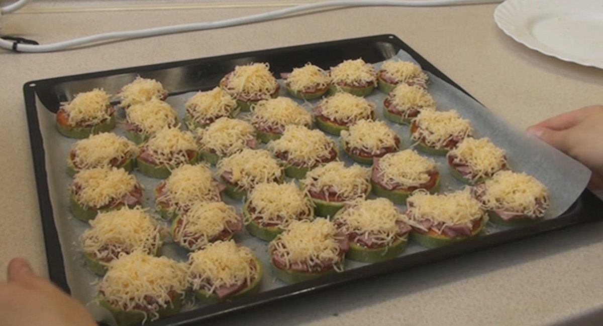 кабачки под сыром