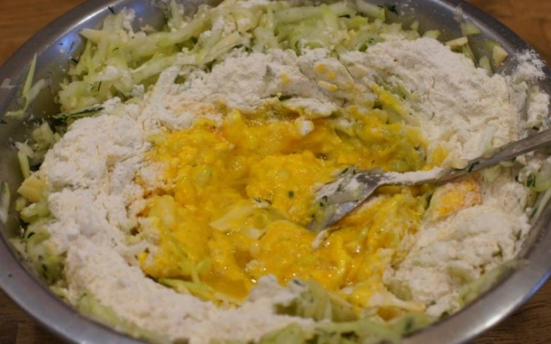 кабачковые блины с начинкой