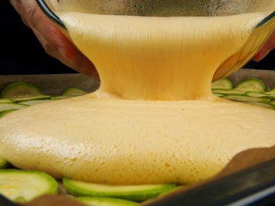 Кабачковый рулет с курицей