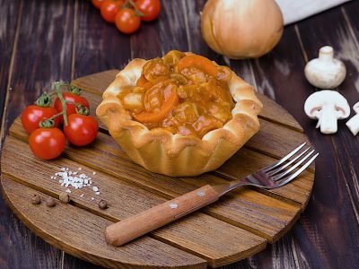 Как приготовить гуляш в хлебе