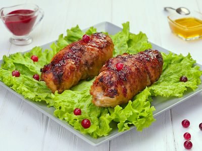 Как приготовить куриную грудку с клюквой
