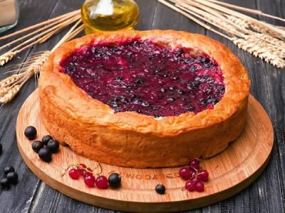 Как приготовить пирог со смородиной