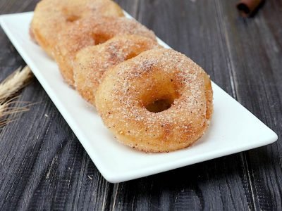 Как приготовить пончики с яблоками