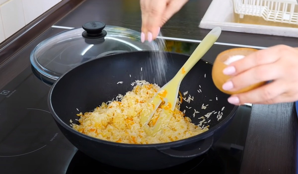 рецепт риса на сковороде