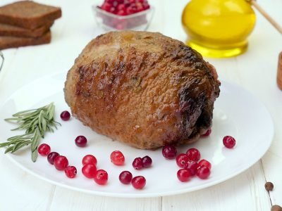 Как приготовить рулет из индейки в духовке