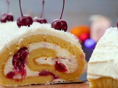 Как приготовить рулет «Ягоды на снегу»