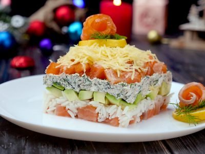 Как приготовить салат с семгой и авокадо