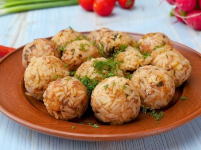 Как приготовить шарики из курицы