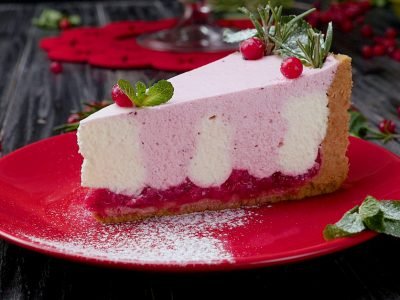 Как приготовить творожный торт с клюквой