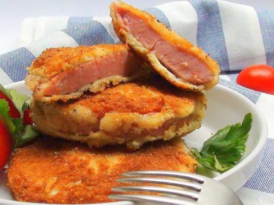 Как сделать колбасу в панировке